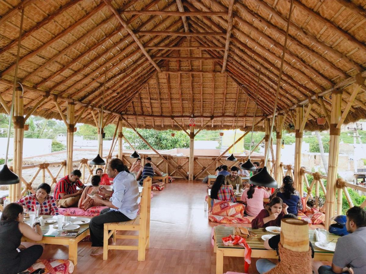 Spykee Spot Hampi Hotell Eksteriør bilde